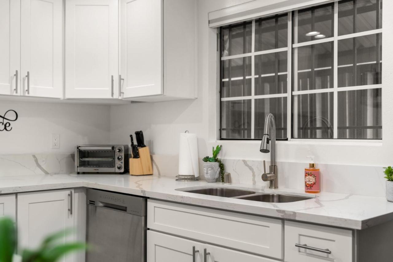 Avalon Bnb - 35 Percent Off May 2025! Low Fees Los Angeles Exteriör bild